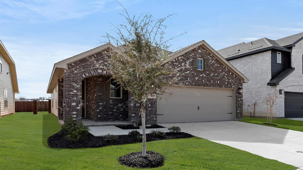 1705 Meadow Crest Drive Property Photo 4