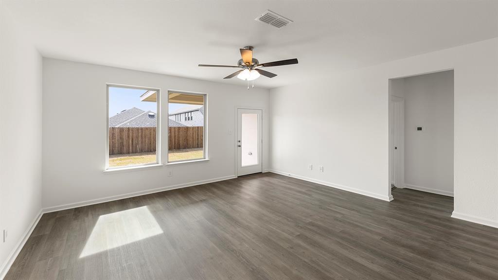 1705 Meadow Crest Drive Property Photo 17