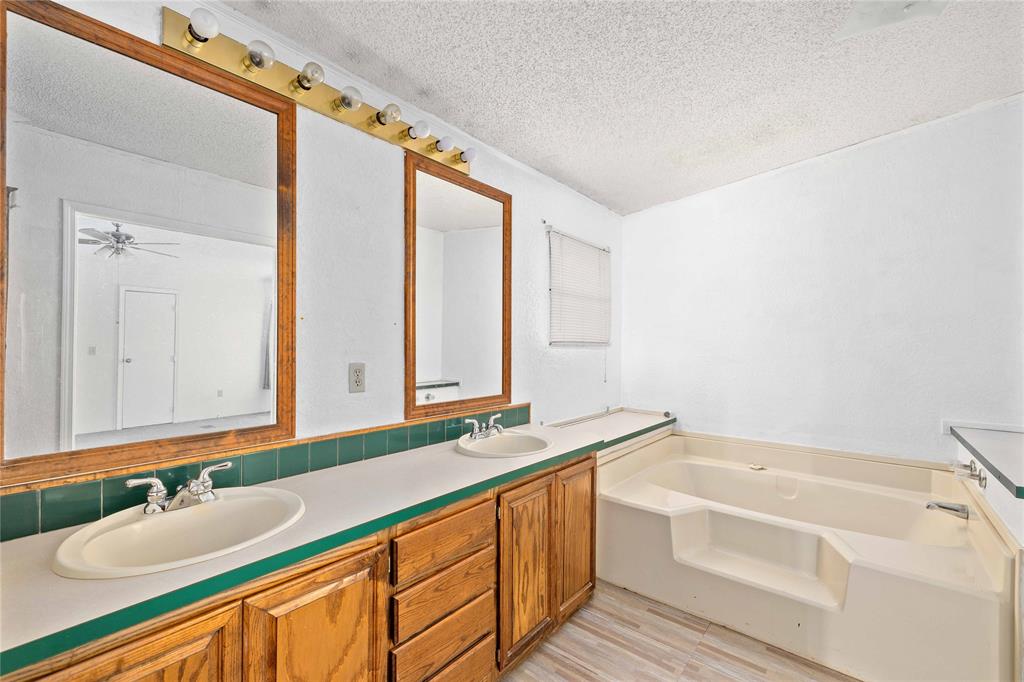 1500 Wildwood Drive Property Photo 17