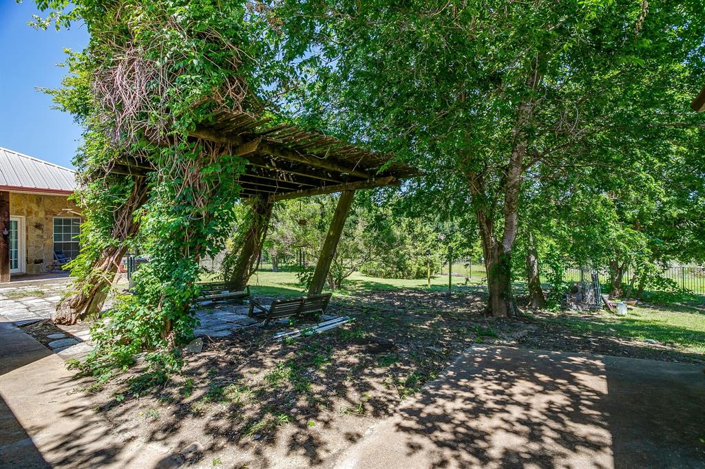 831 Cullins Road Property Photo 35