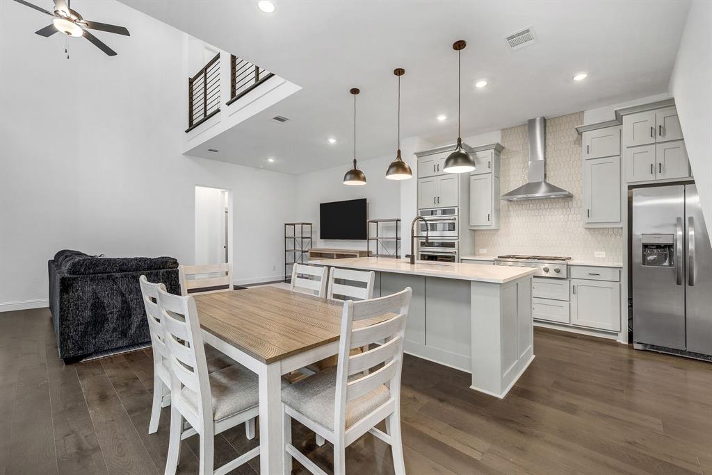 13630 Colony Mews Property Photo 4