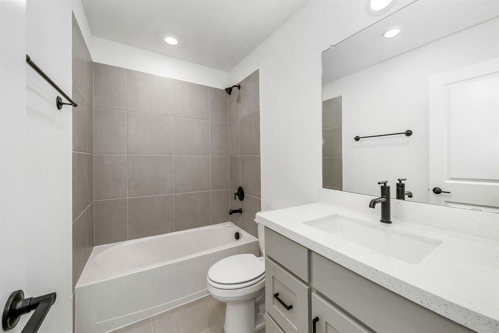 13630 Colony Mews Property Photo 24