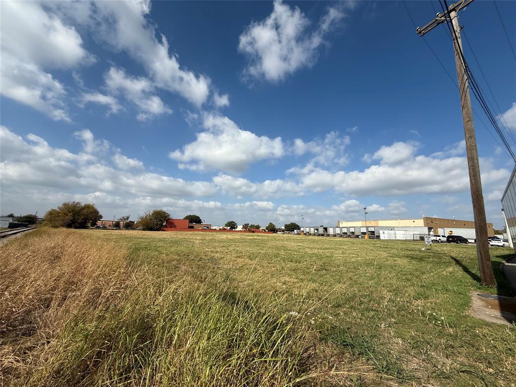 4801 Seldon Way Property Photo 3