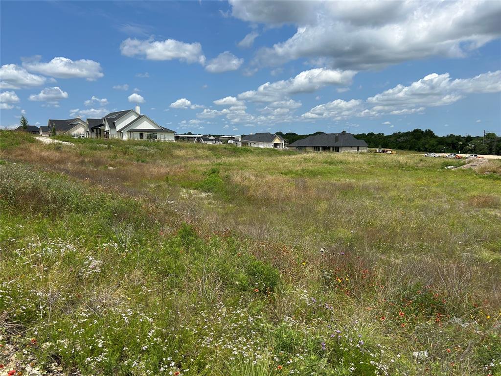 705 Nocona Drive Property Photo 8