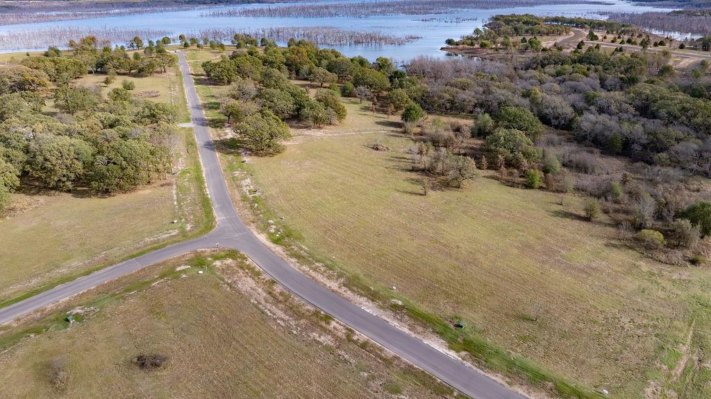 580 Waters Edge Way Property Photo 9