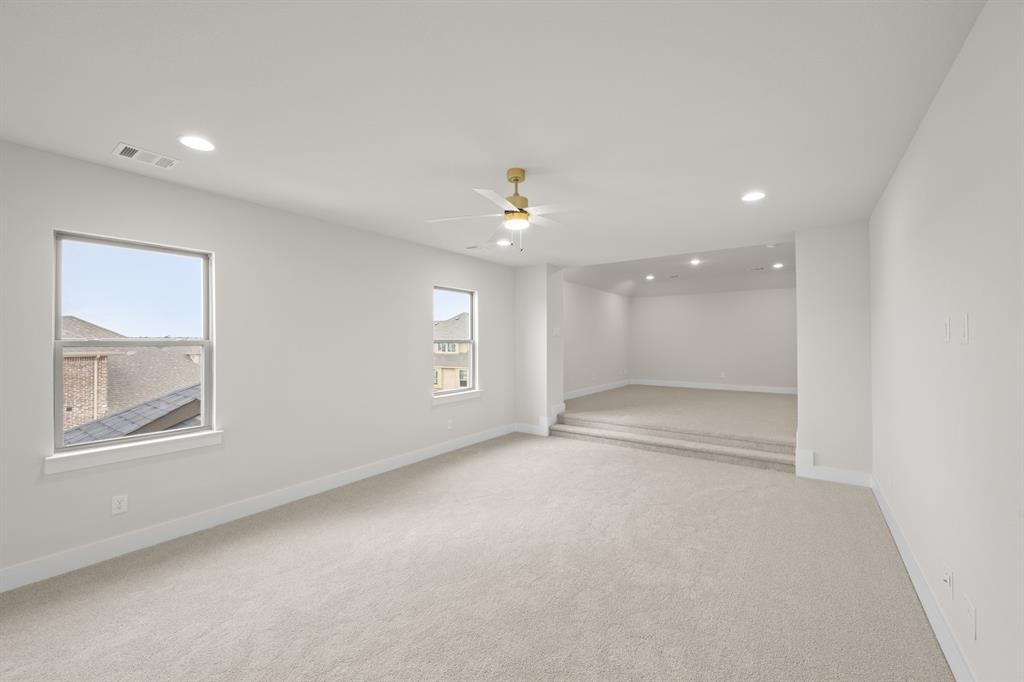 5401 Rowlan Row Property Photo 24