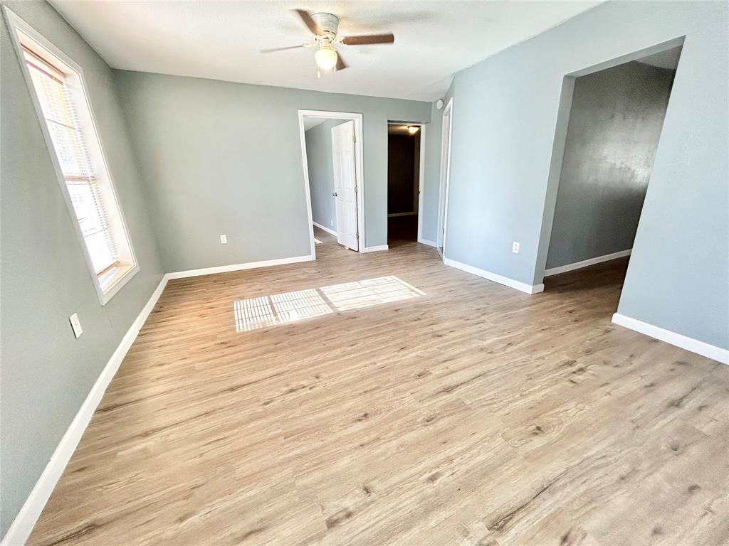 602 Ella Street Property Photo 9