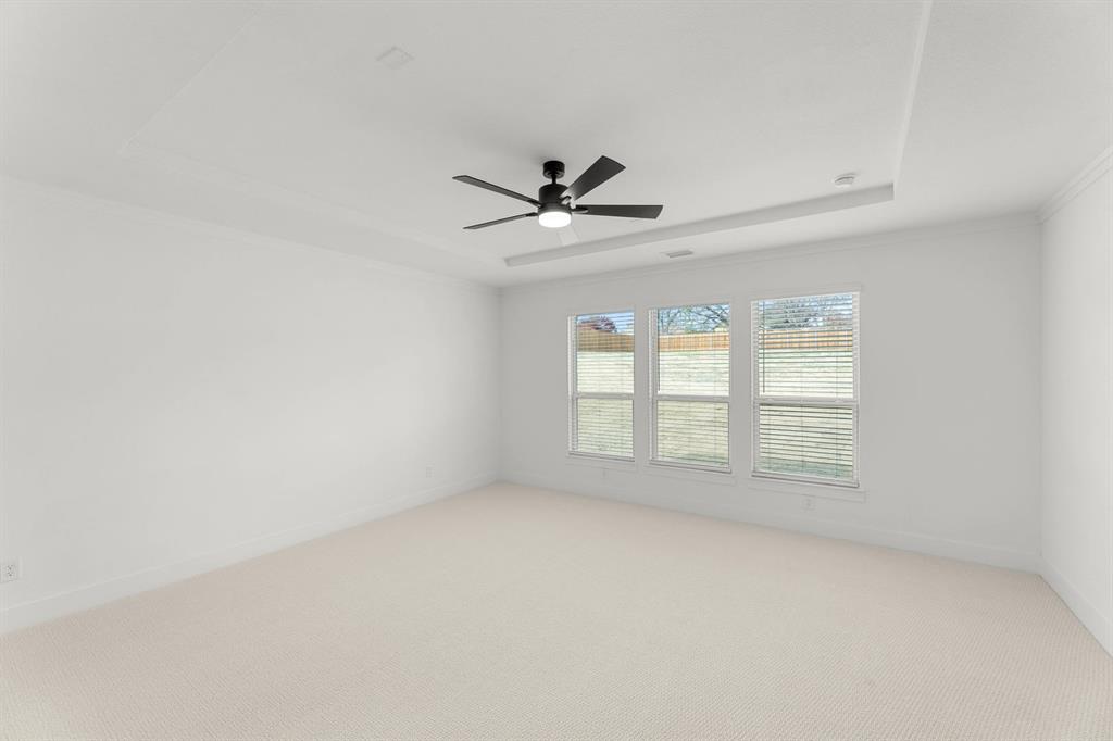 1107 Willow Lake Drive Property Photo 14