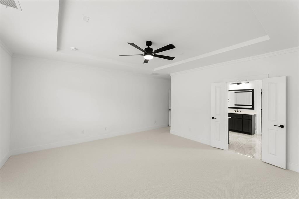 1107 Willow Lake Drive Property Photo 15
