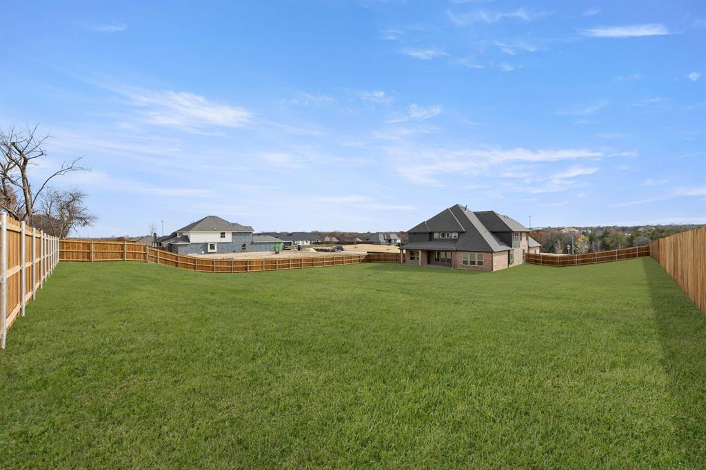 1107 Willow Lake Drive Property Photo 27