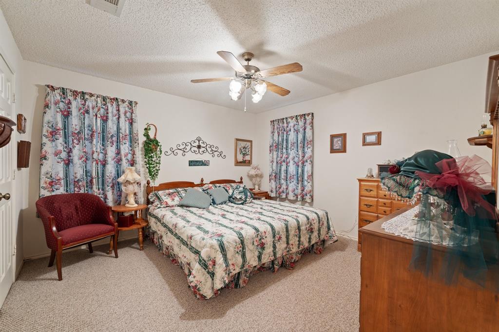 3500 Trails End Road Property Photo 11