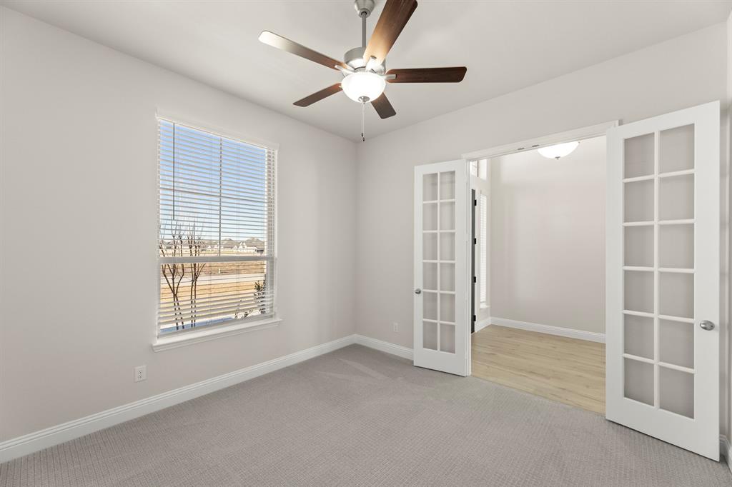 532 Birthright Lane Property Photo 13