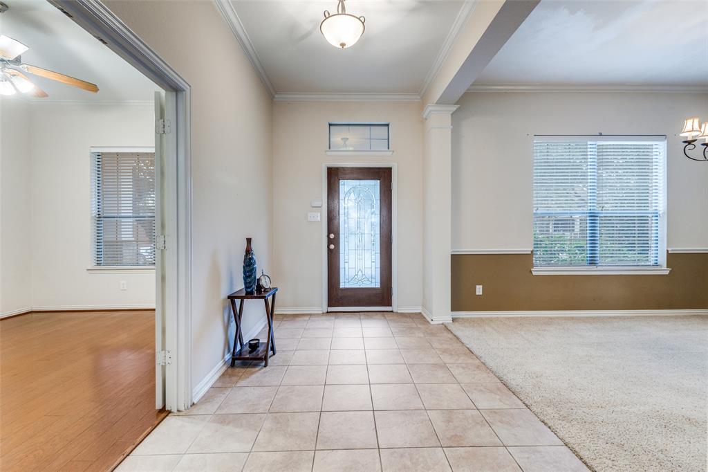 4414 Meadowview Lane Property Photo 3