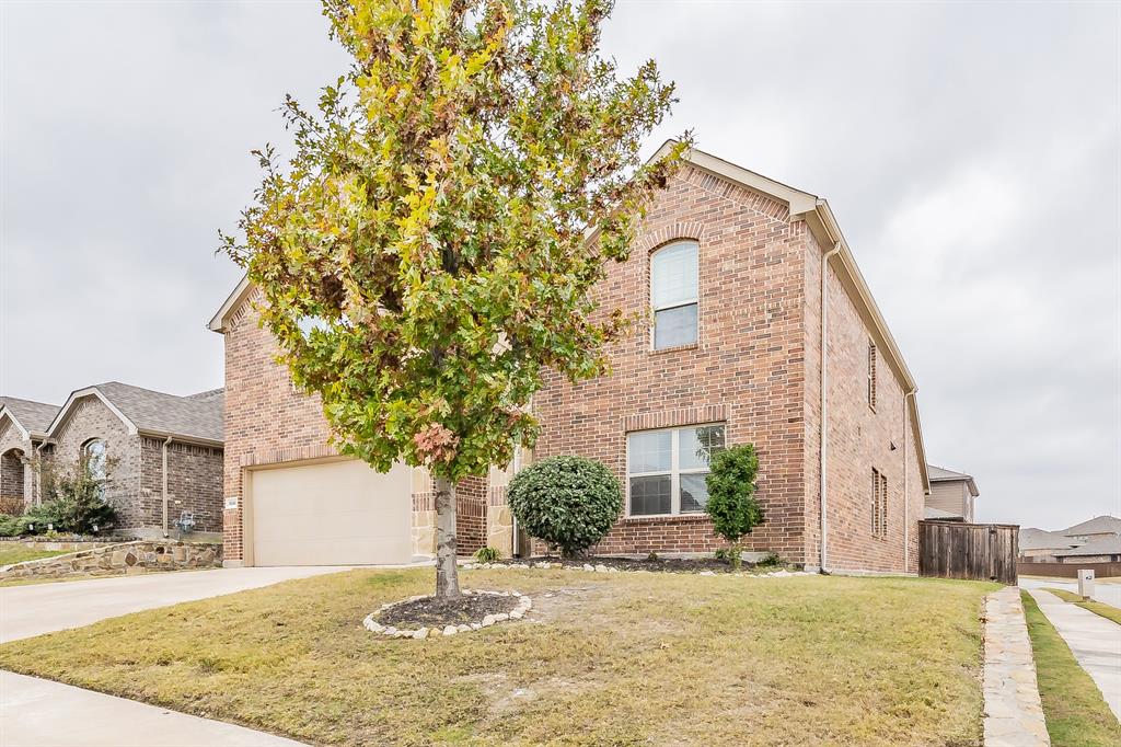 9041 Bronze Meadow Drive Property Photo 2