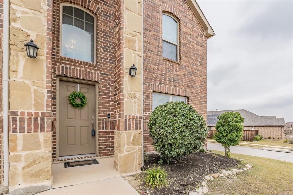 9041 Bronze Meadow Drive Property Photo 3