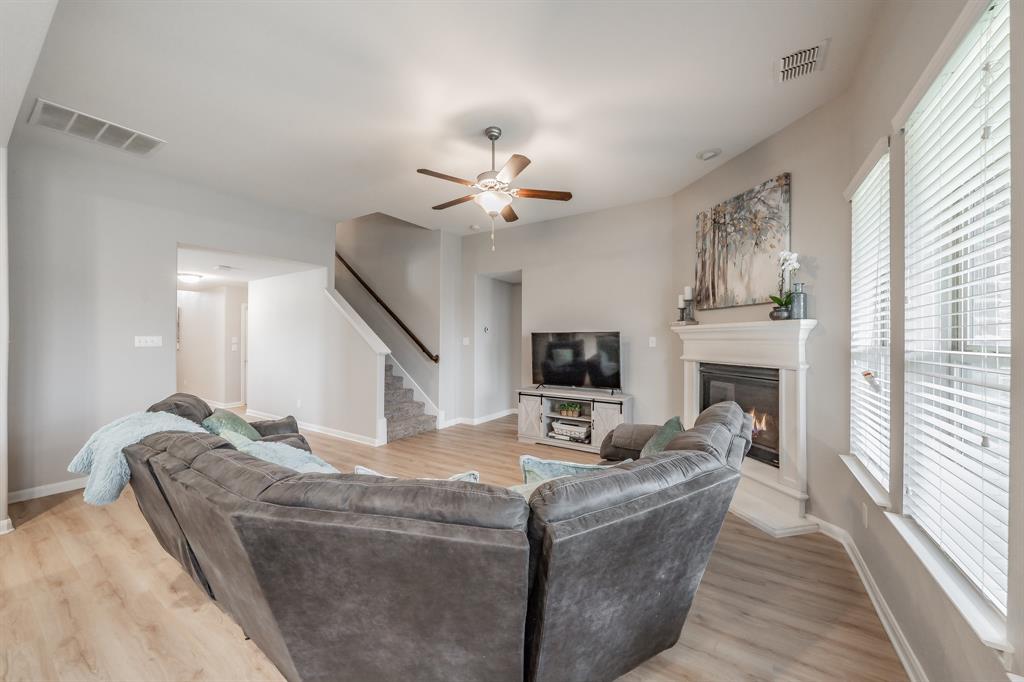 9041 Bronze Meadow Drive Property Photo 17