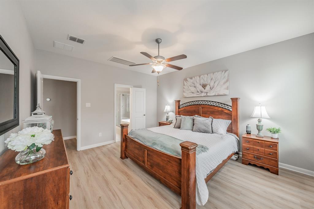 9041 Bronze Meadow Drive Property Photo 28