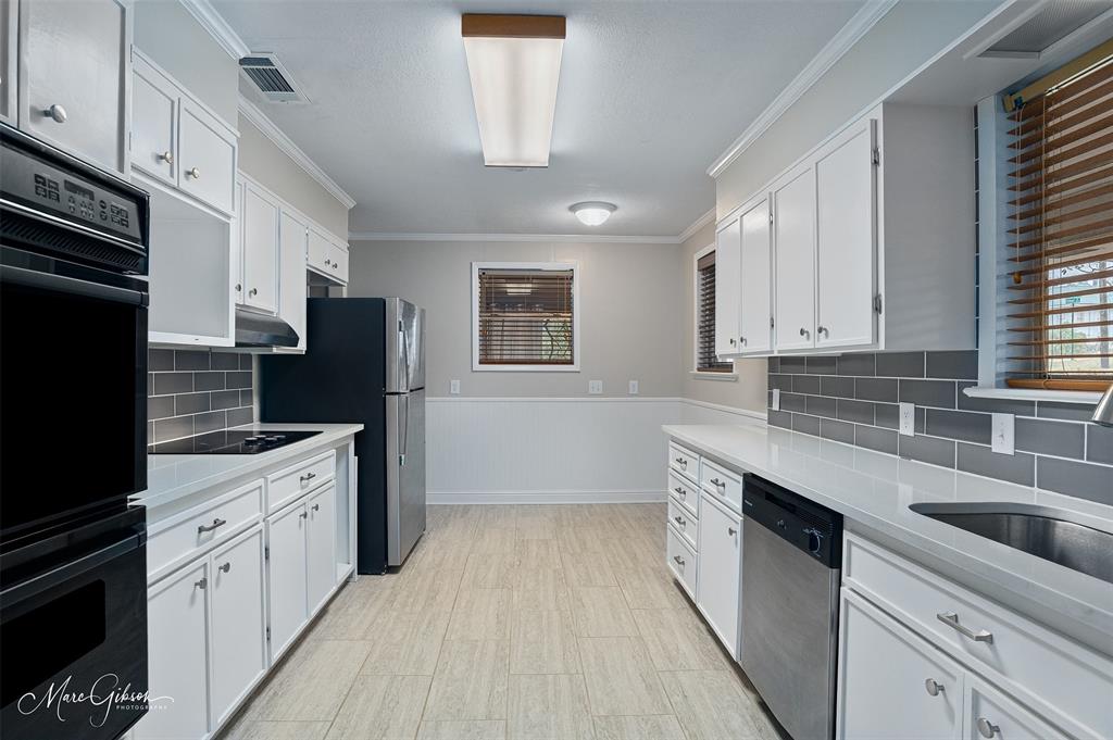 400 Southfield Road Property Photo 12