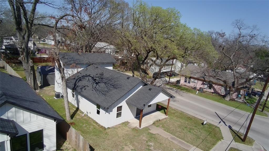 1500 W Collin Street Property Photo 1