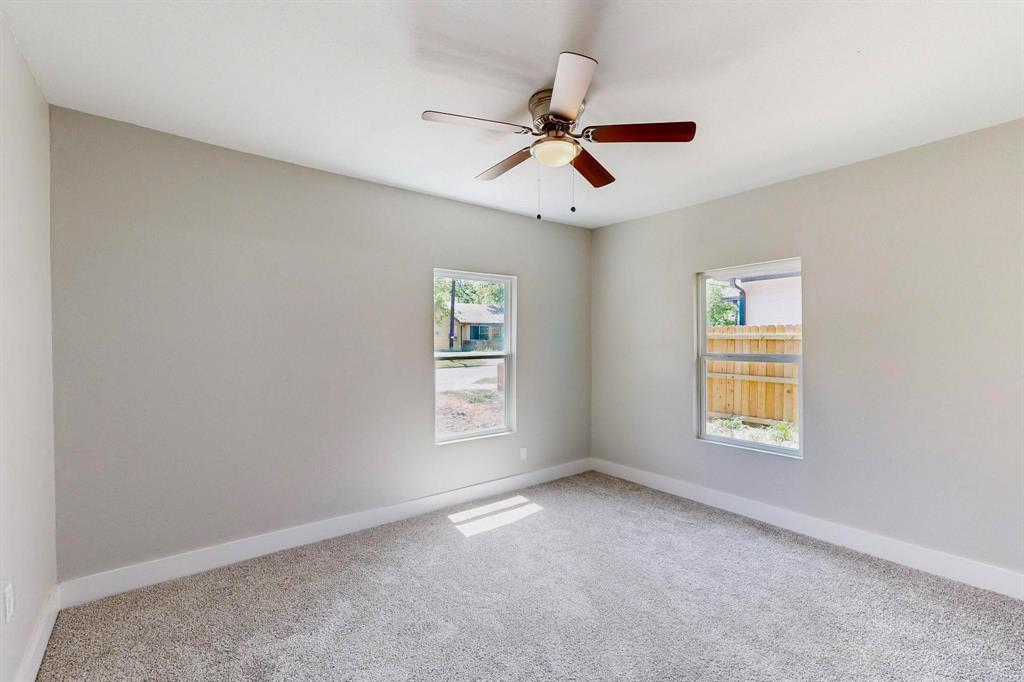 1500 W Collin Street Property Photo 16