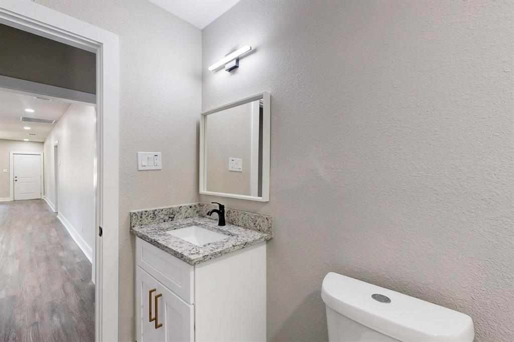 1500 W Collin Street Property Photo 21