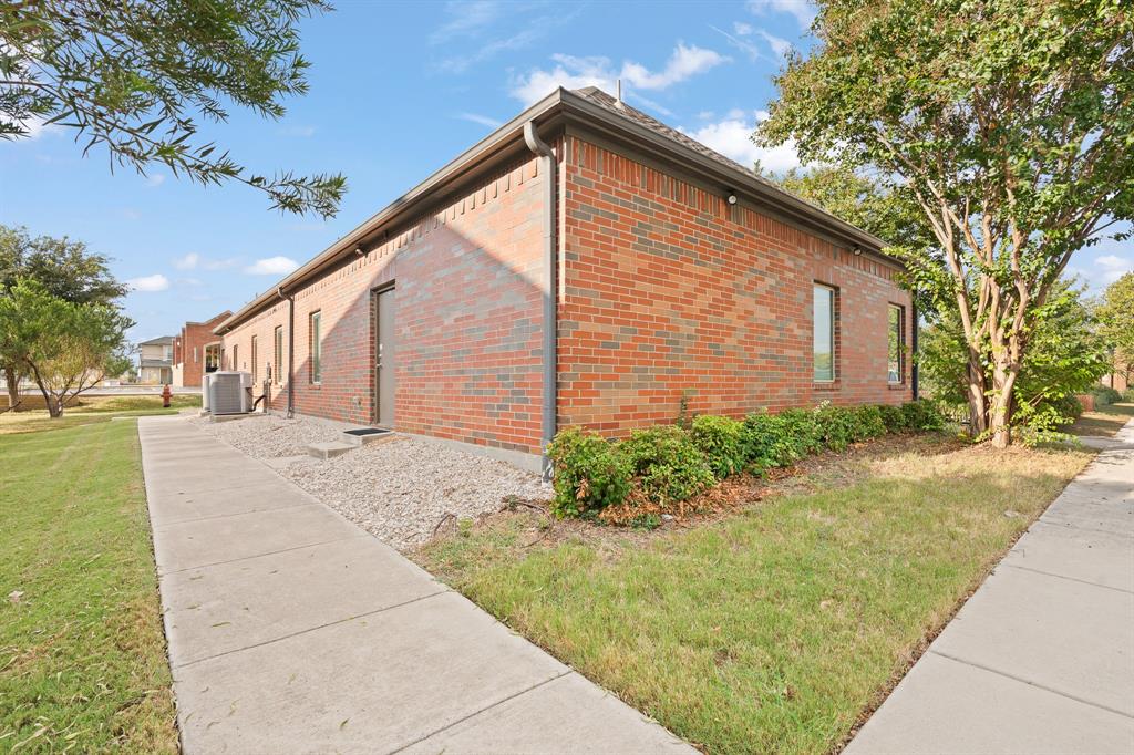 6340 Davis Boulevard Property Photo 5