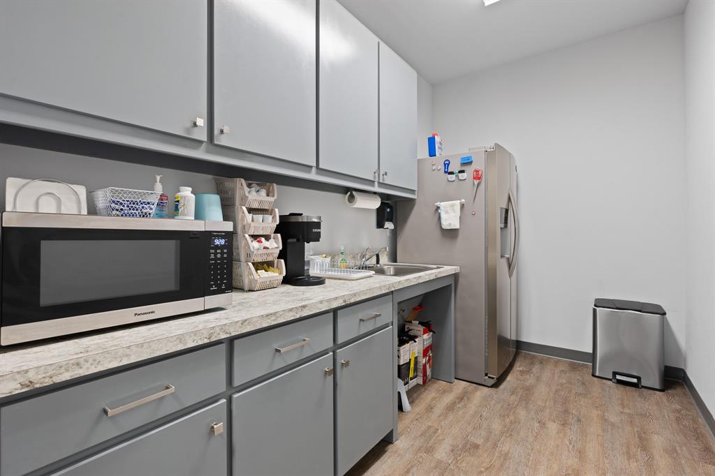 6340 Davis Boulevard Property Photo 14