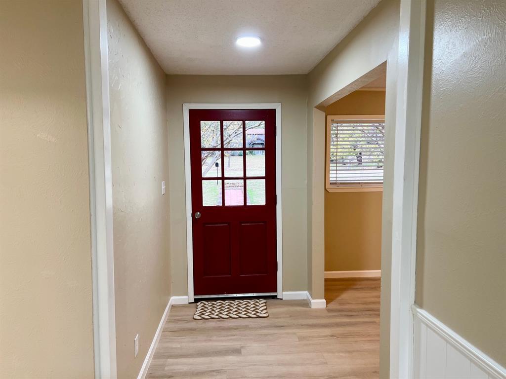 38 Valley View Circle Property Photo 3