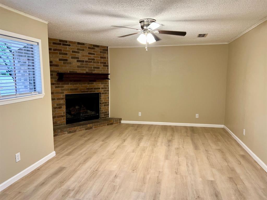 38 Valley View Circle Property Photo 4