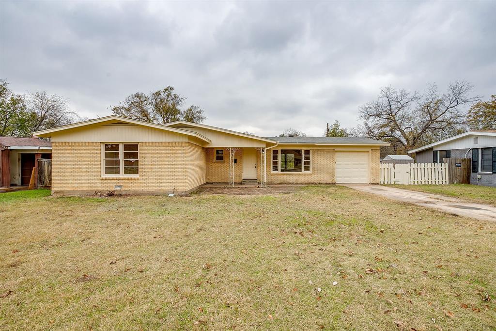 4315 Mackey Drive Property Photo 1