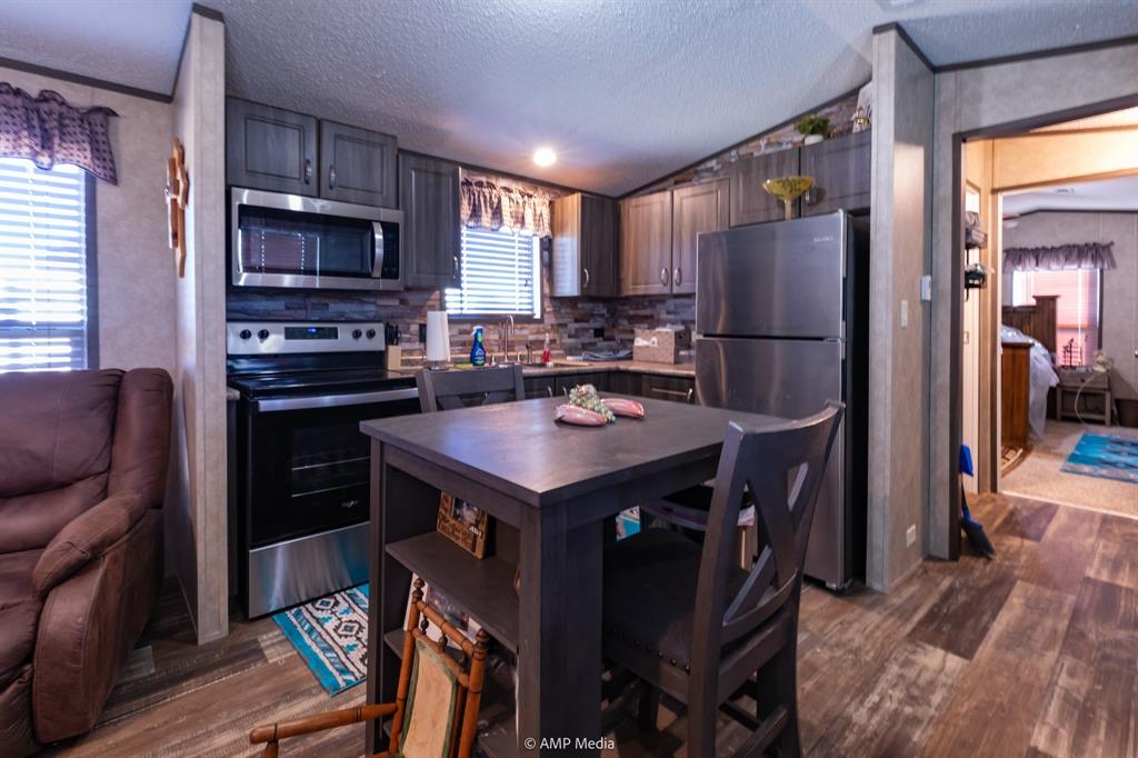 159 Adams Property Photo 5