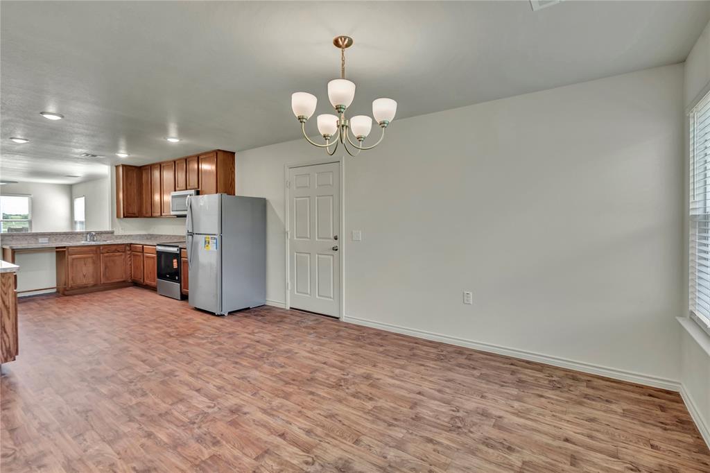 604 Crockett Drive Property Photo 13