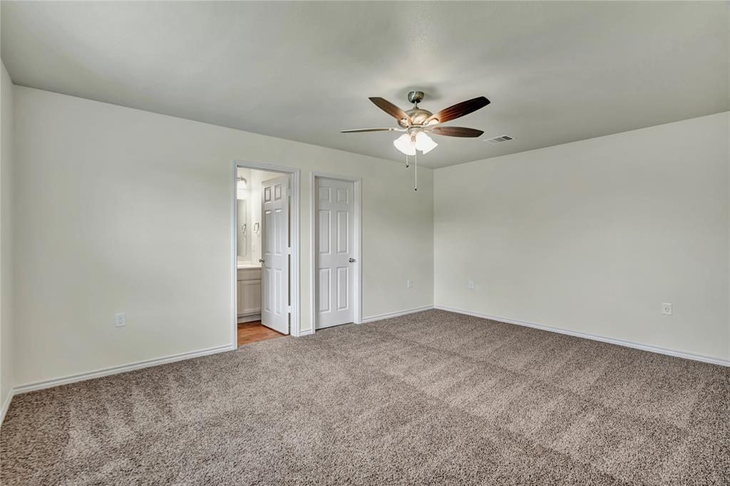 604 Crockett Drive Property Photo 14