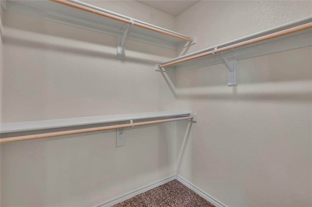604 Crockett Drive Property Photo 17