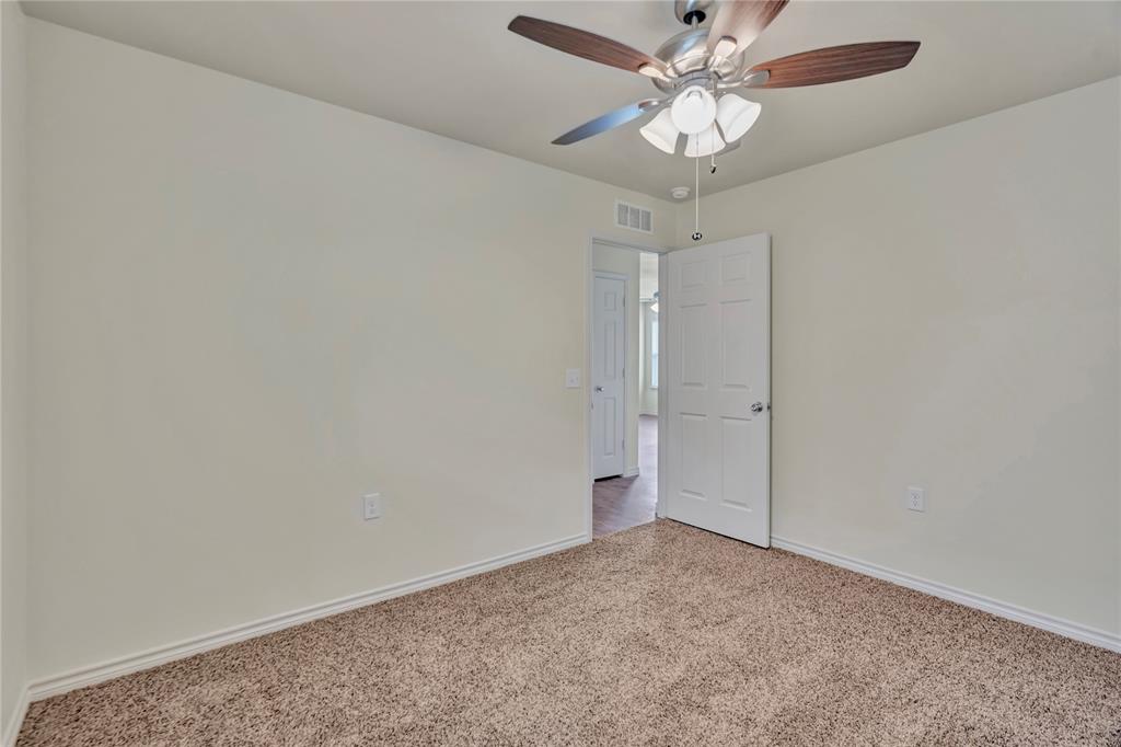 604 Crockett Drive Property Photo 20