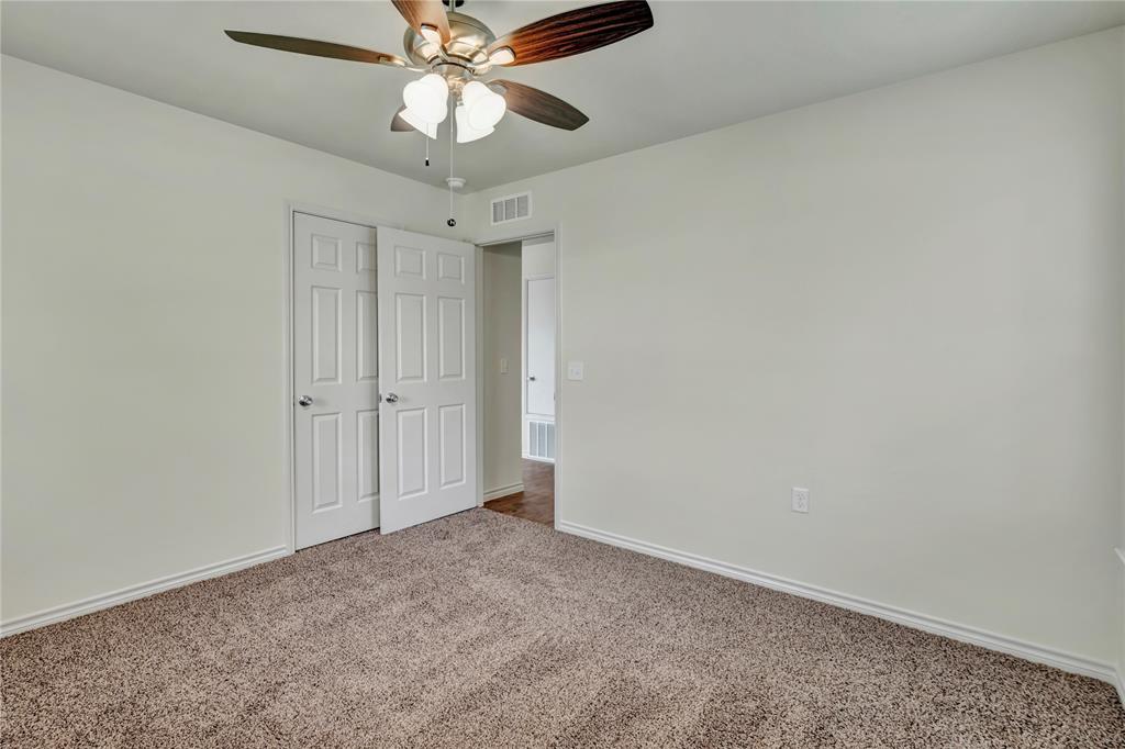 604 Crockett Drive Property Photo 23