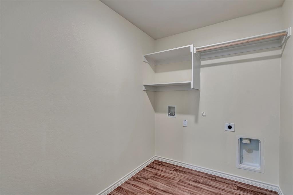 616 Crockett Drive Property Photo 14
