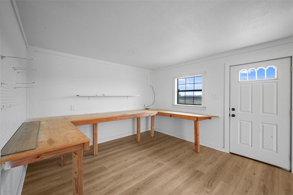 5792 N State Highway 289 Property Photo 33