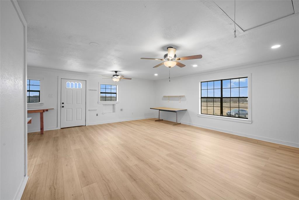 5792 N State Highway 289 Property Photo 34