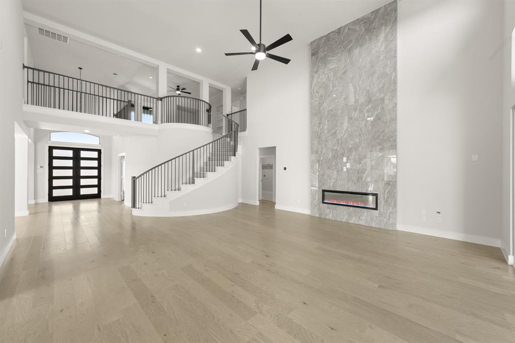 7124 Seagrove Court Property Photo 16