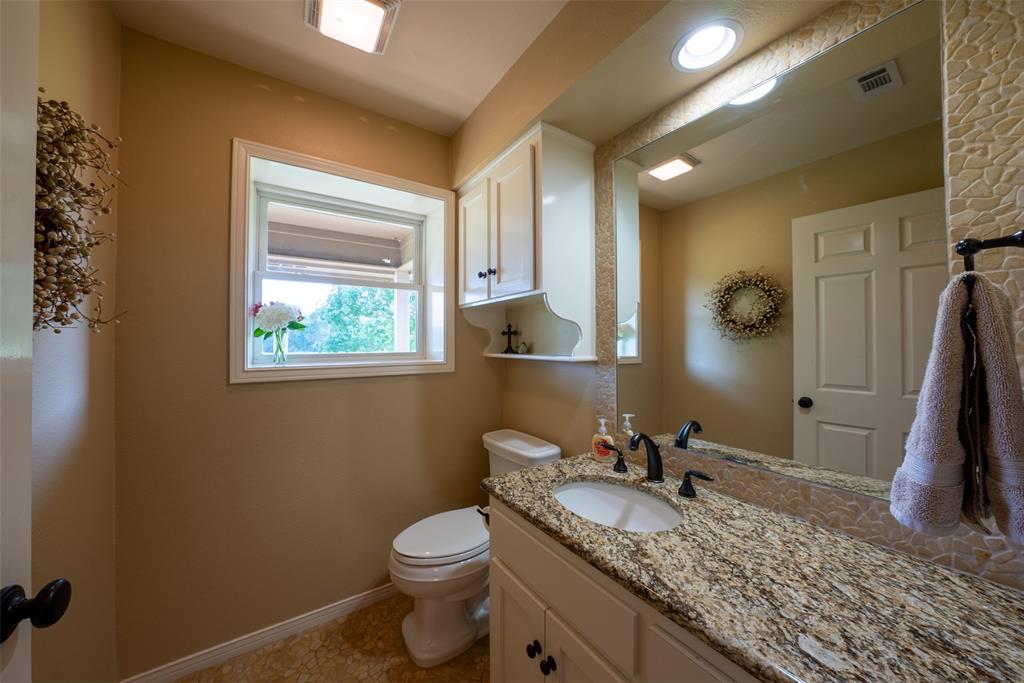13612 County Road 3900 Property Photo 25