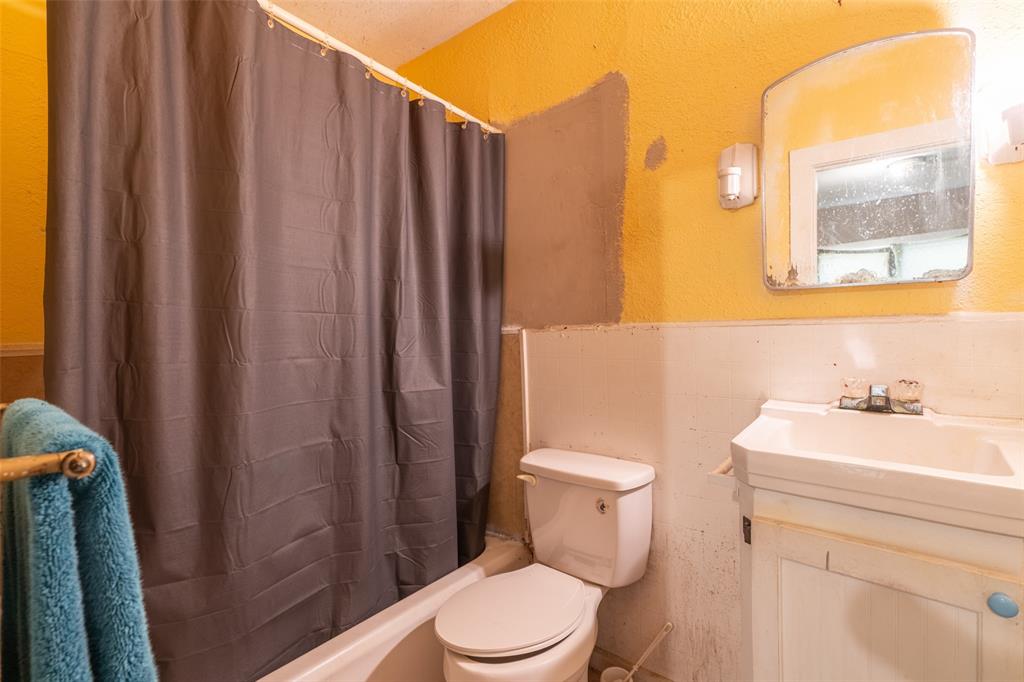 616 Main Street Property Photo 14