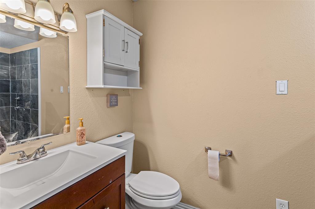 1429 W Torrey Street Property Photo 17