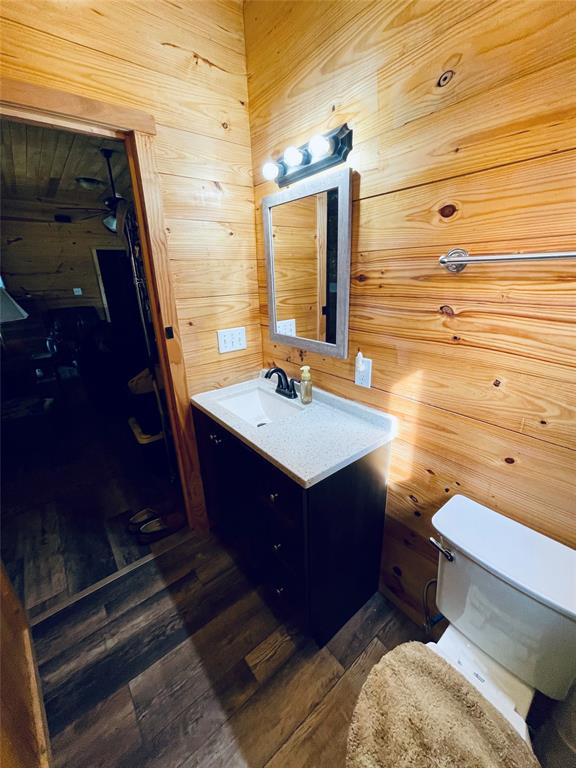 214 Cedar Creek Park Road Property Photo 18