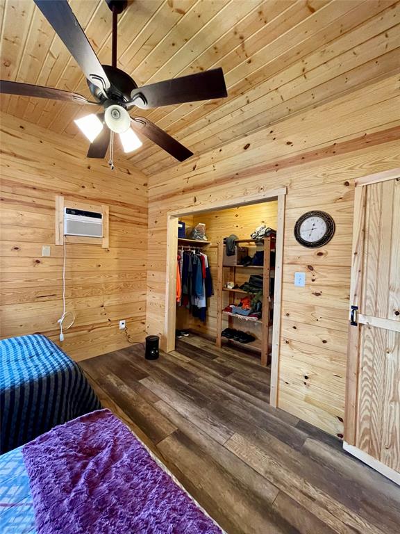 214 Cedar Creek Park Road Property Photo 23