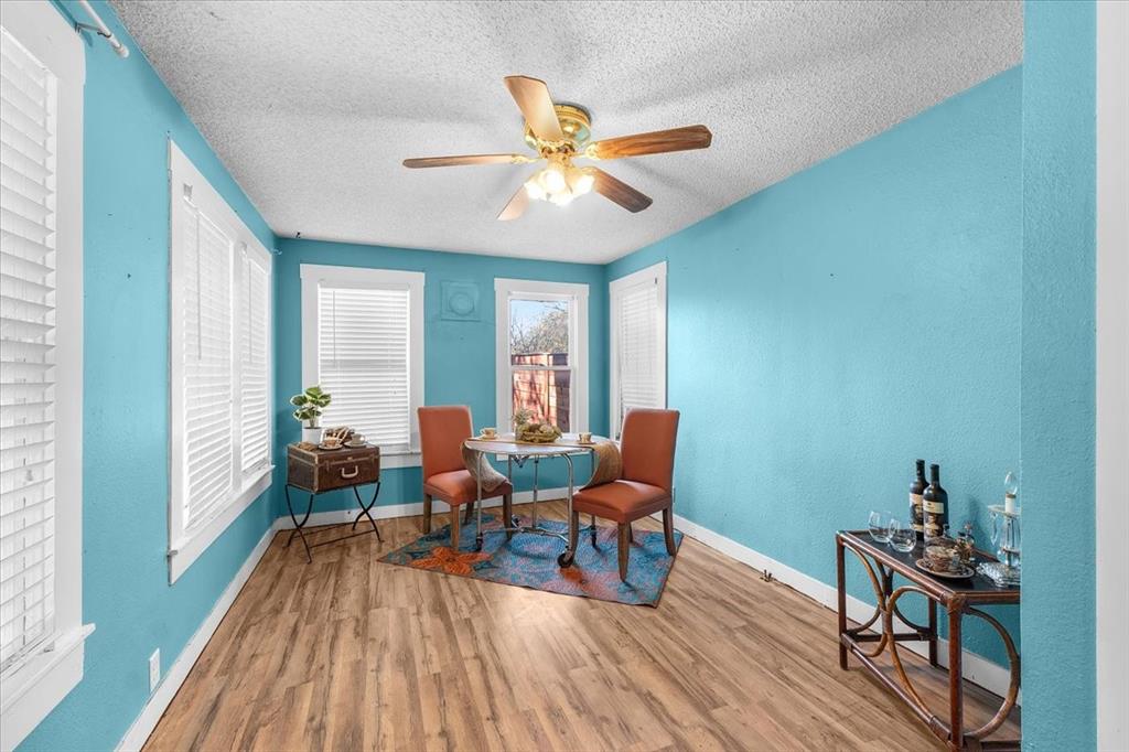 112 S Evans Street Property Photo 14