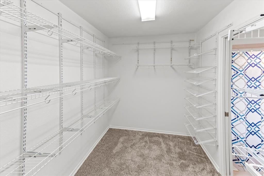 1812 Trinity Drive Property Photo 7