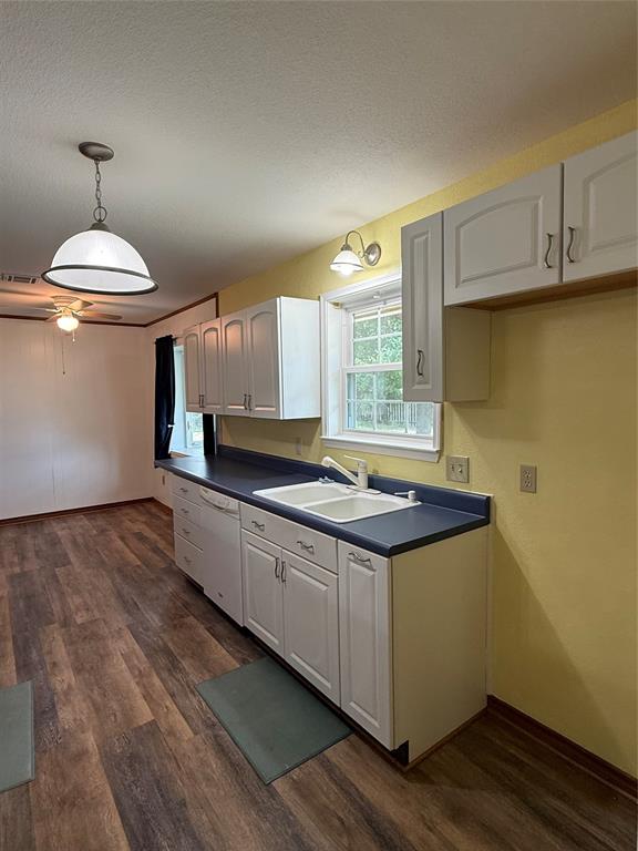 1812 Trinity Drive Property Photo 8