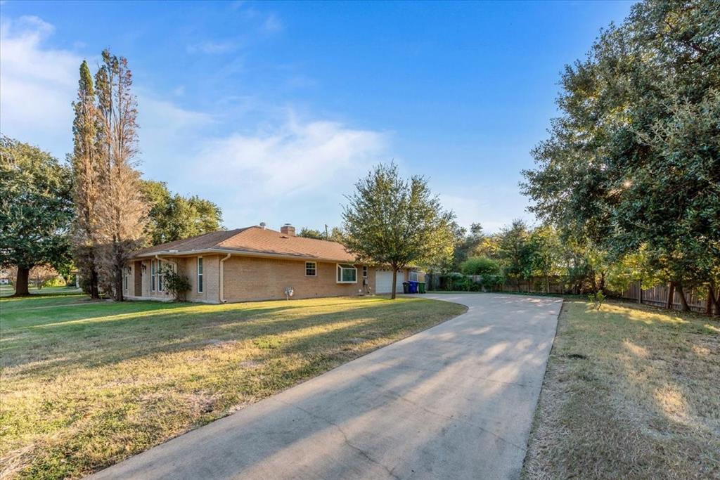 1812 Trinity Drive Property Photo 16