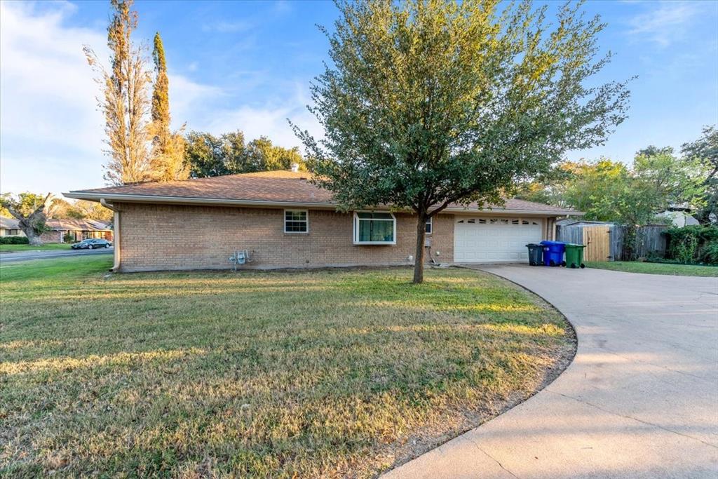 1812 Trinity Drive Property Photo 22